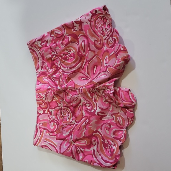 LILLY PULITZER Pink Buttercup Short 5" Scalloped Hemline - Picture 8 of 15